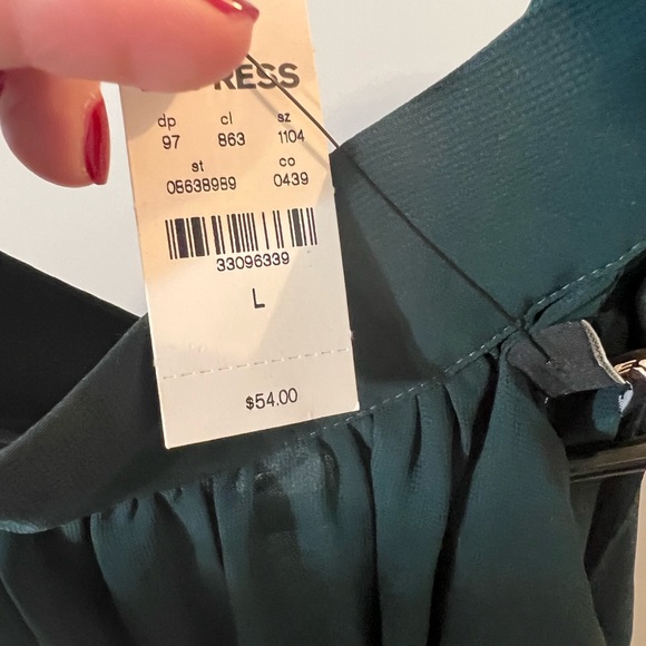 Express Halter Blouse - Picture 3 of 3